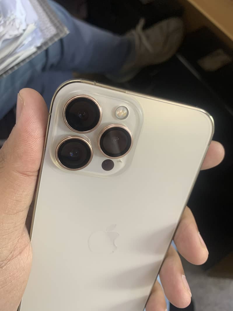 13 pro max 4