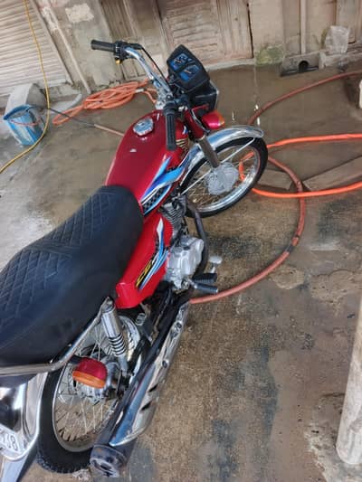honda 125 karachi numbar