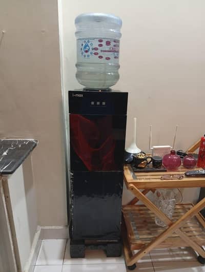 I max water dispenser