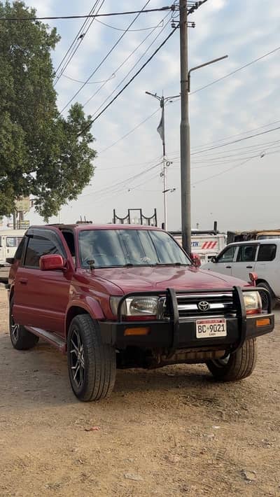 TOYOTA HILUX SURF 1996