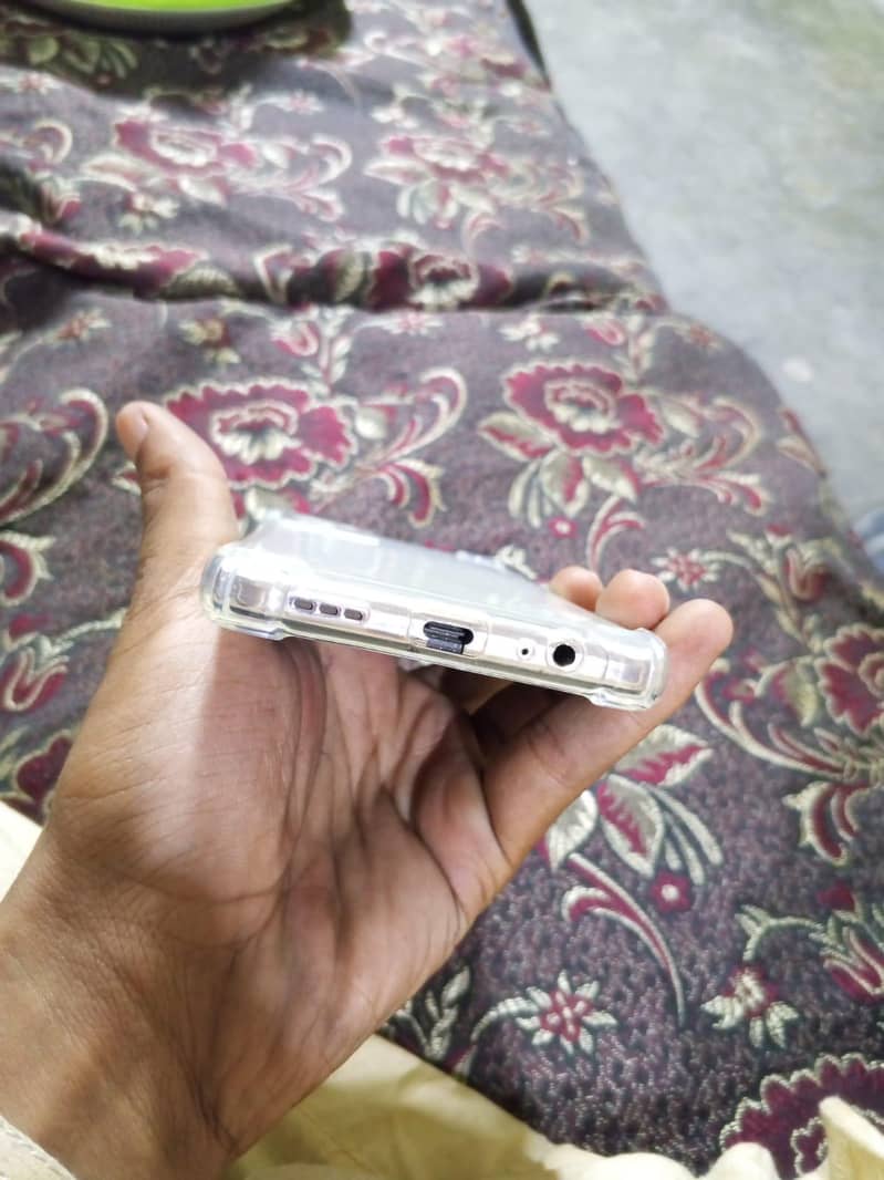 Tecno camon 18p 3