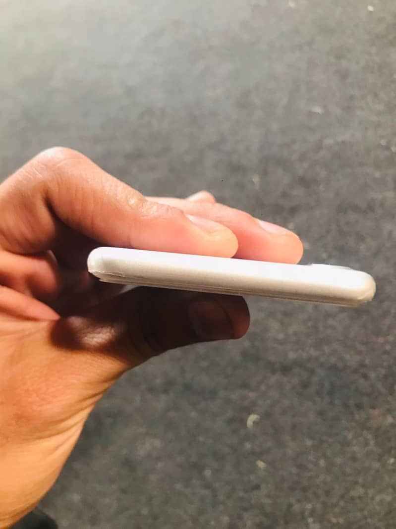 iphone 8 4