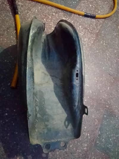 Suzuki 150 tank