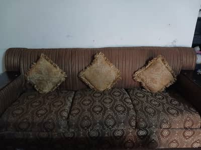 5 seater sofa set for sale . excellent condition