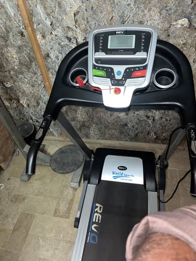 Running machine