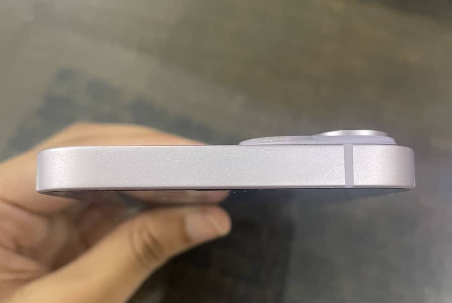 iPhone 14 2