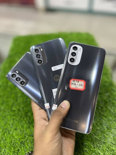 Motorola Moto G52