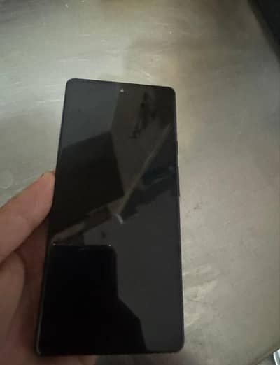 10/10 condition. . . . . . . Google pixel 6a