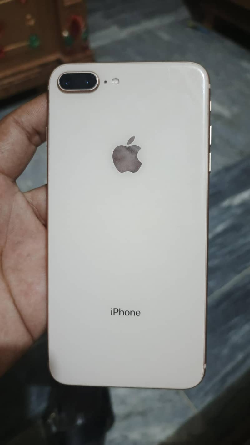iphone 8 Plus 1