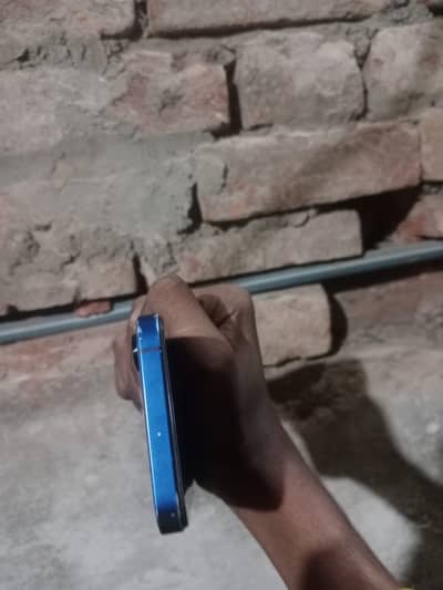 i phone 12