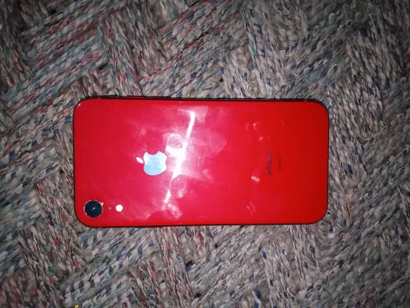 iPhone XR 3