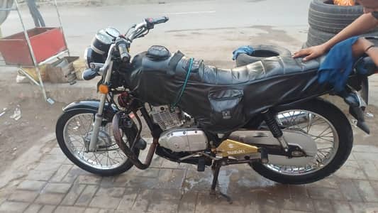 urgent sale Suzuki 150