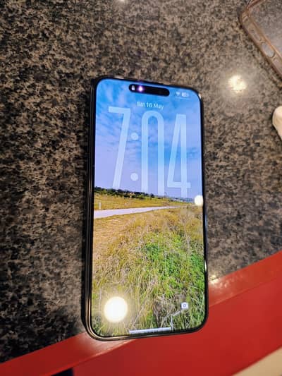 iphone 15 pro max 256GP BH97% LLA Model