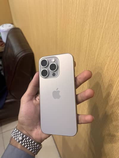 Iphone 15 PRO 256GB NATURAL TITANIUM