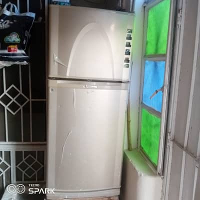 Medium Size Refrigerator, Dawlance Model,