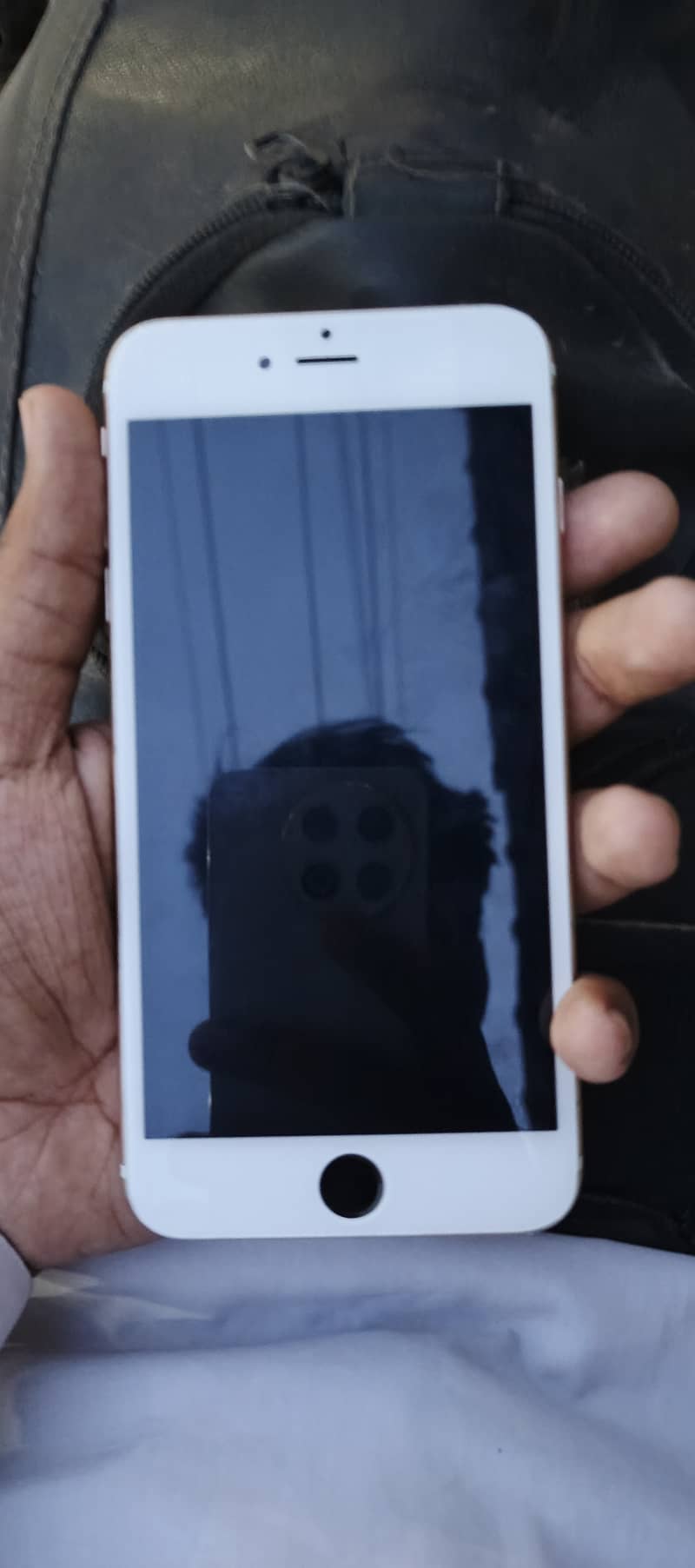 Apple iPhone 6 Plus 1