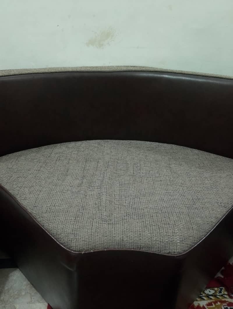 2 sofas for sale 4