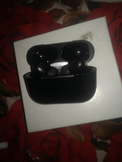 Airbuds new condition 10/10 sound quality