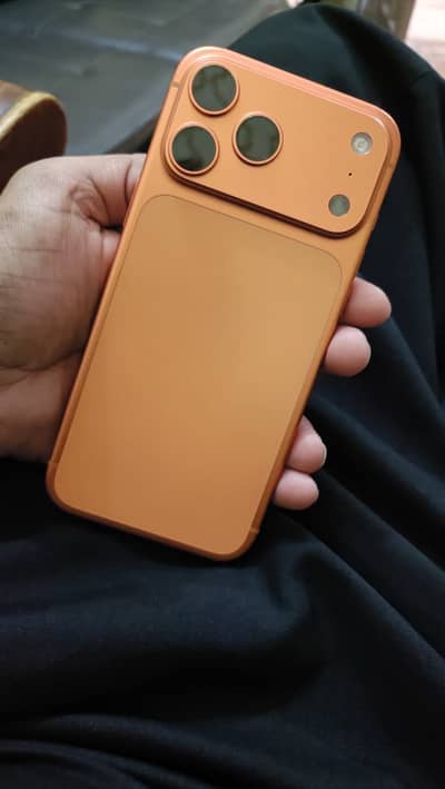 Apple iPhone 17 Pro Max 256GB UAE Warranty Box Pack 98% BH