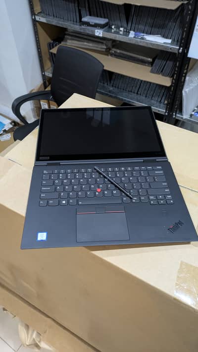 Lenovo ThinkPad X1 Yoga 3rd Gen Core i7 8th Gen 14" Touch Display X360