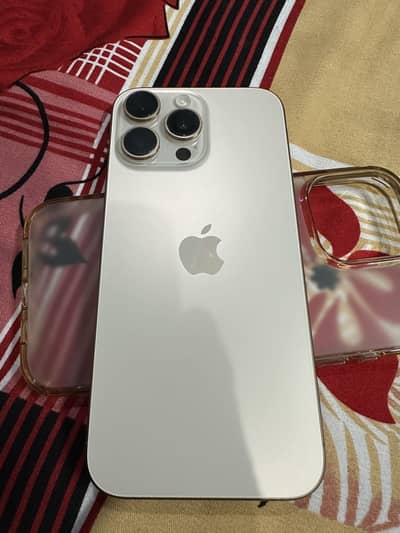 Iphone 16pro max 10/10 93 health pta approved