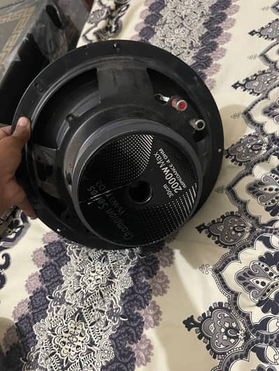 speakers