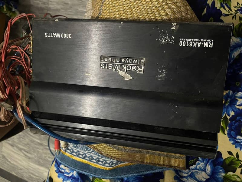 speakers 4