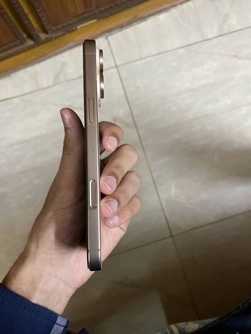 IPhone 16Pro max 1