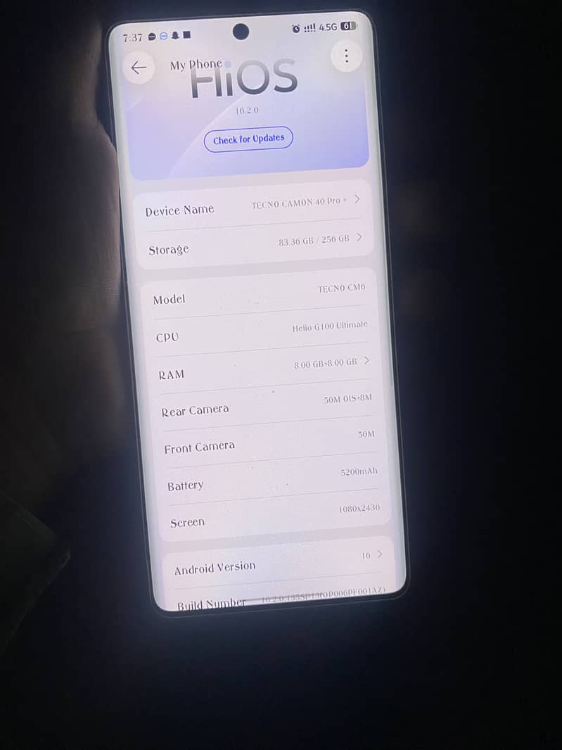 Tecno CAMON 40 Pro 1