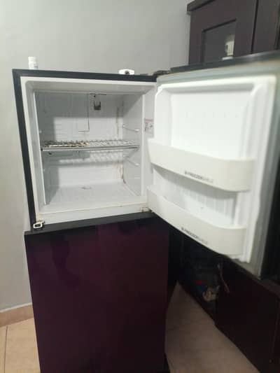 mujhe apna fridge sale krna ha