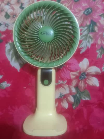 Electric charging portable fan