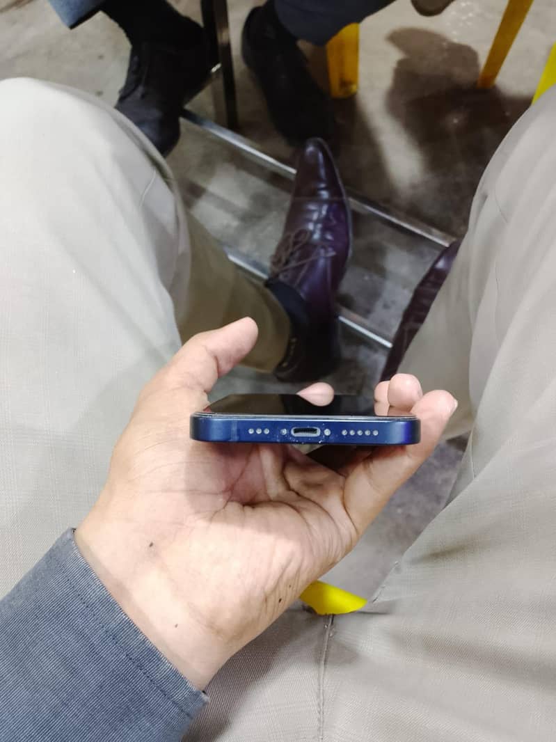 iphone 12 jv 1