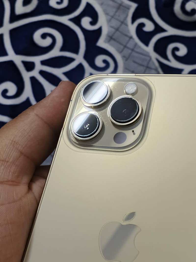 Iphone 13 pro max mint condition 9