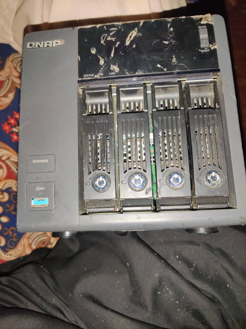 QNAP Storage 0