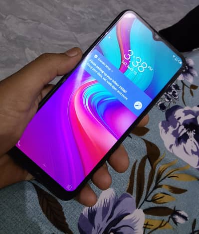 Infinix hot 8 for sale 4*64