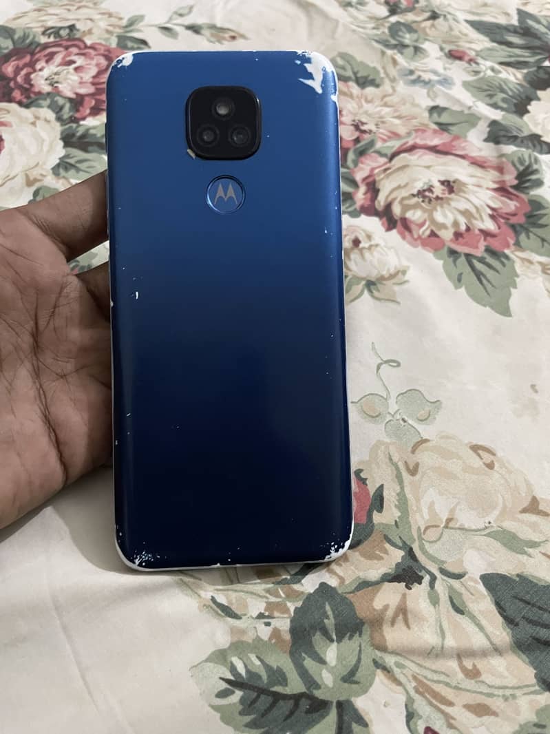 Moto e7 1