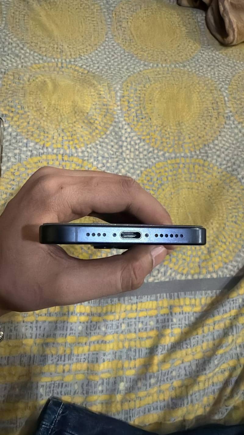 iPhone 15 pro max 1