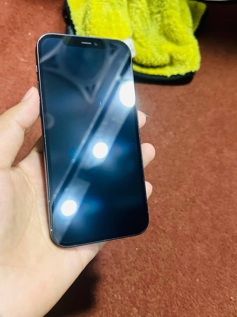 Iphone 12 jv 1