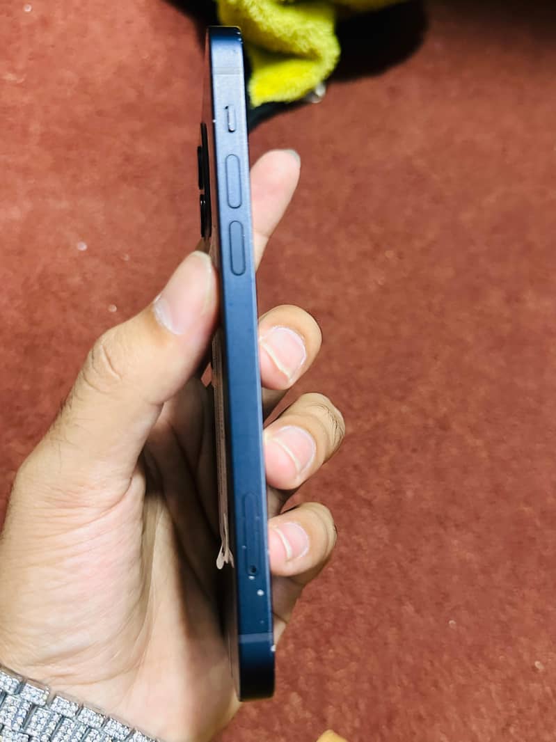 Iphone 12 jv 3