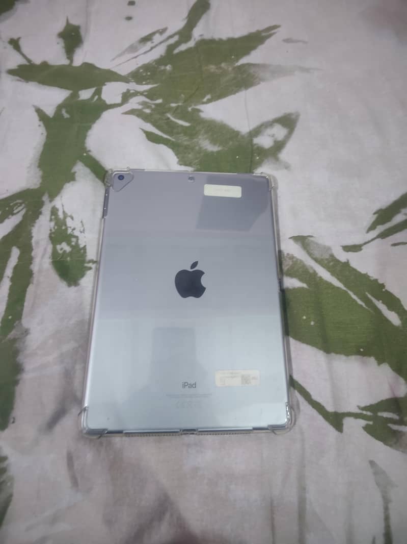 IPAD 6TH Gen 1