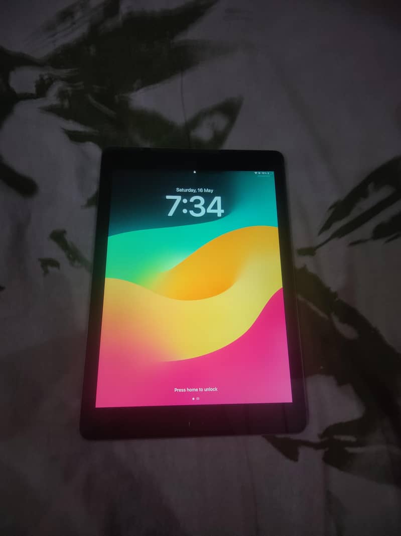 IPAD 6TH Gen 2