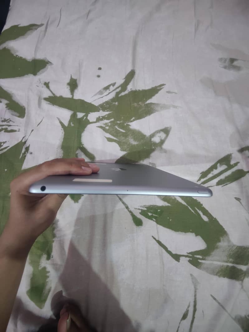 IPAD 6TH Gen 4