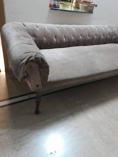 lounge sofa