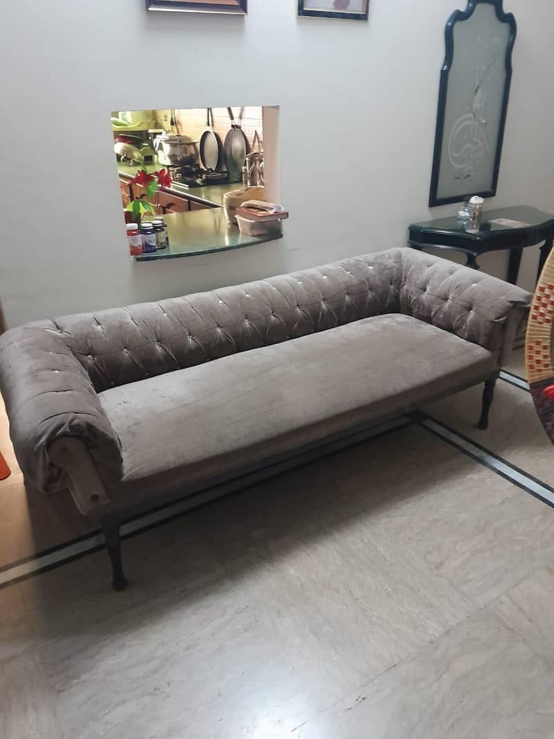 lounge sofa 2