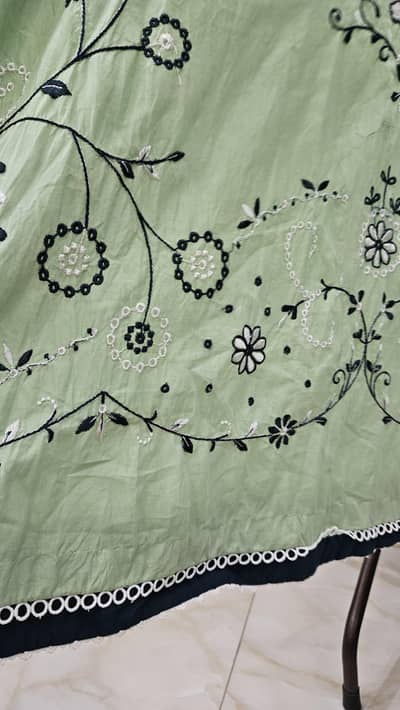 ZARA SHAHJAHAN - RTW embroidered  Small
