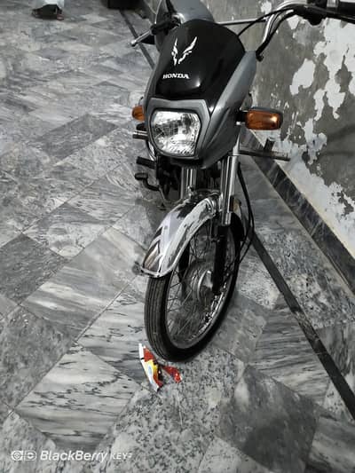 honda 70cd dream 2022 9/10 condition h serif tanki leak 03O51O55 721