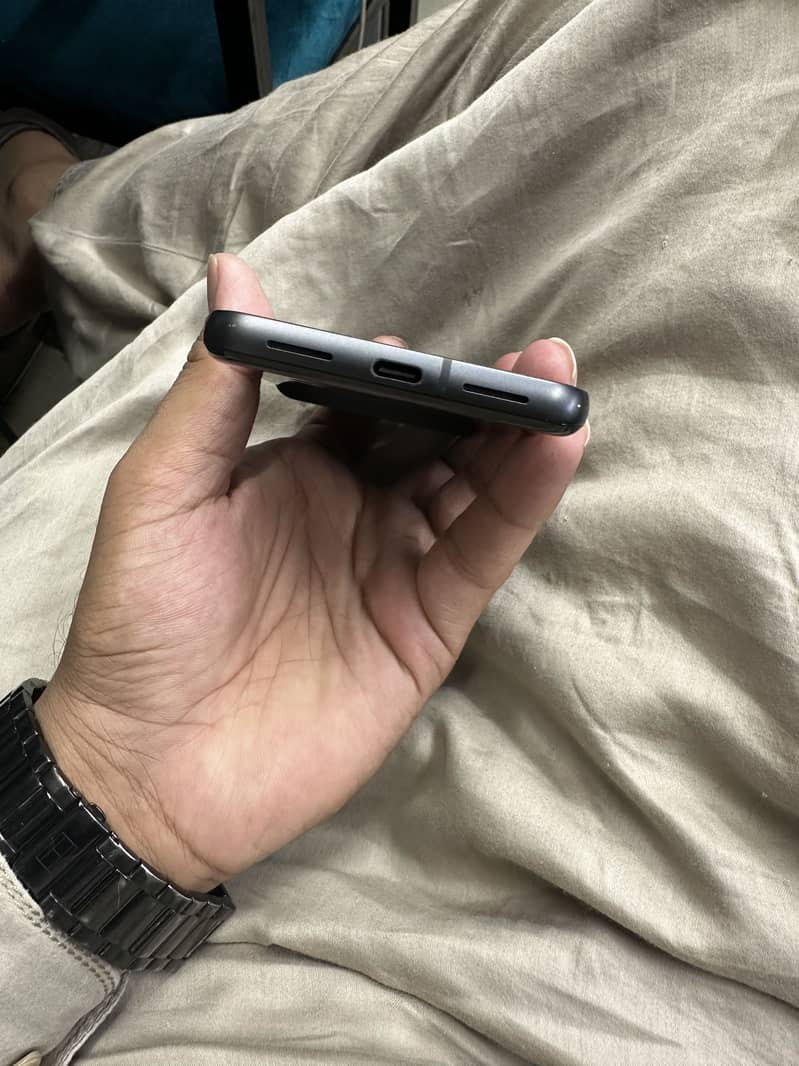Google Pixel 8 1