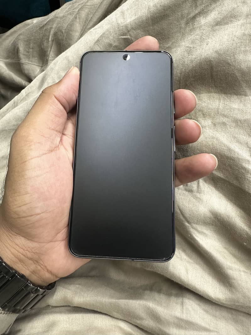 Google Pixel 8 5