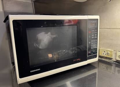 Daewoo microwave oven