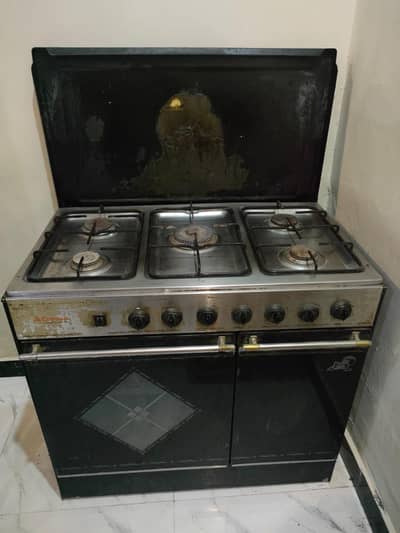 Corona cooking range stove